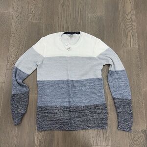 Mens Le Chateau sweater